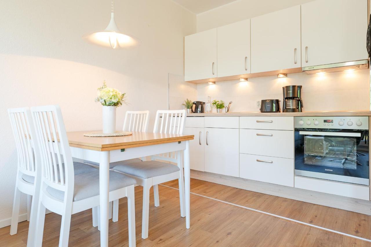 Haus Bellevue Moewensuite Scharbeutz Buitenkant foto